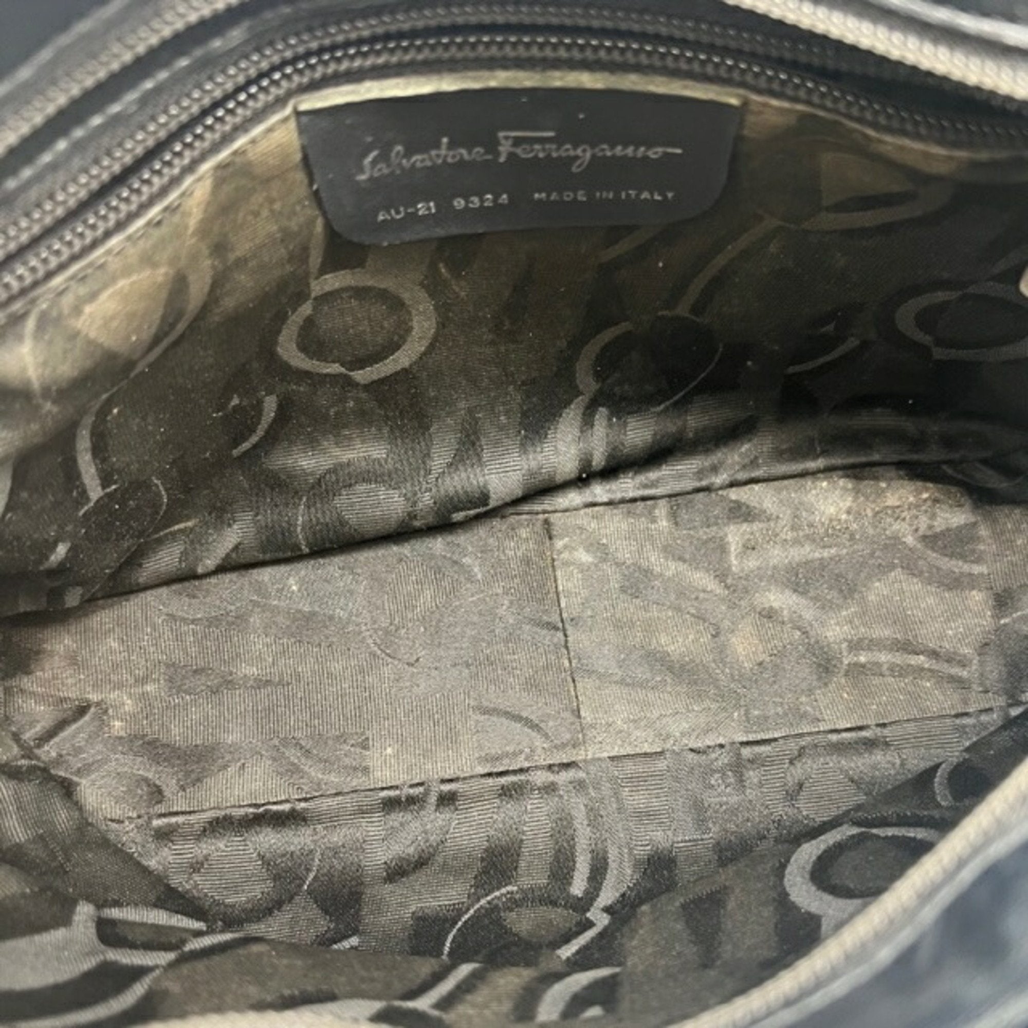 167390300.jpg