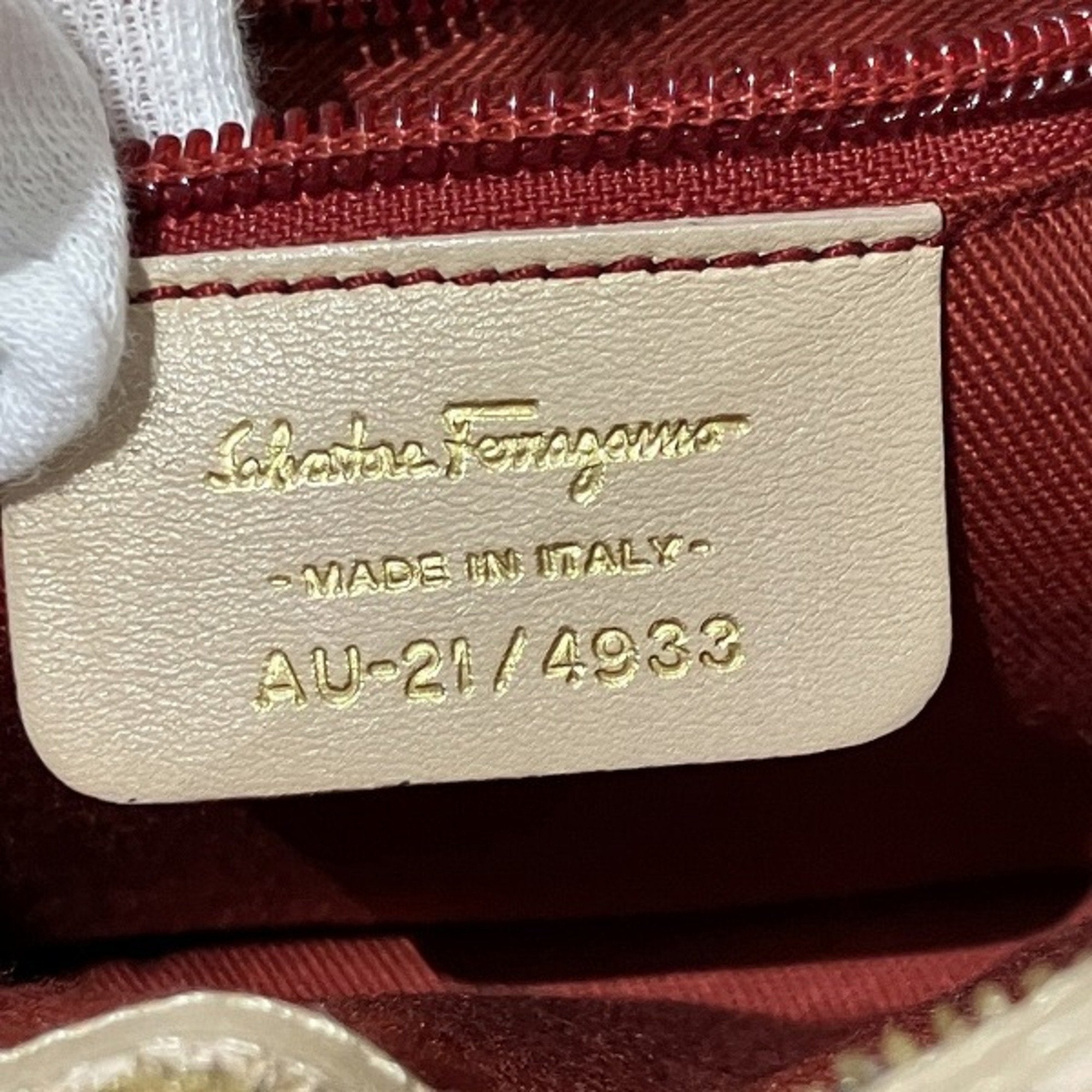191980460.jpg