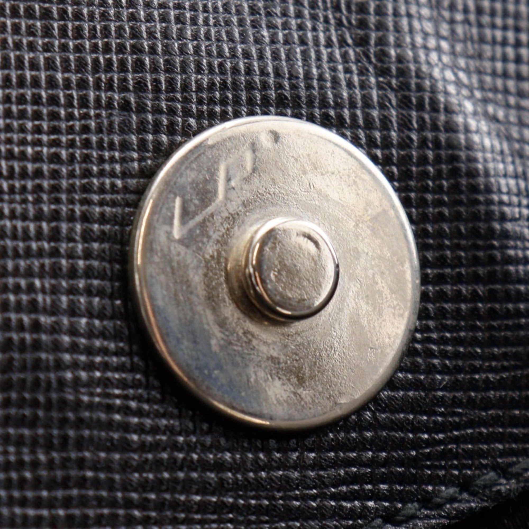 192001600.jpg